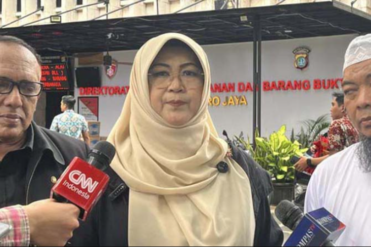 Dokter Tifa Jalani Sidang Perdana Kasus Ijazah Jokowi, PN Jaktim Ungkap Tuduhan Cacat Prosedur