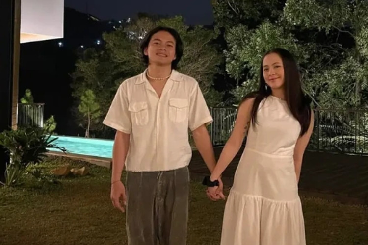 Viral! Pernikahan Zara Adhisty dan Tsaqib yang Jadi Sorotan Warganet, Cek di Sini Potret Romantisnya